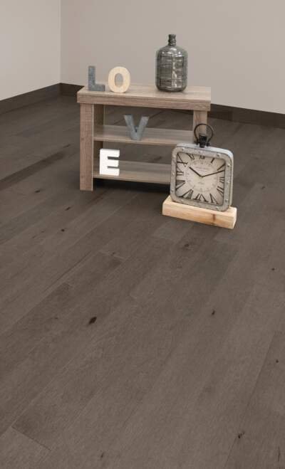 Escape Collection Maple Mystic Island Character Engraved