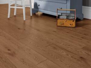 Red Oak Carmel Character Brushed