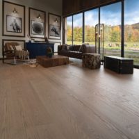 Red Oak Rio Exclusive Brushed