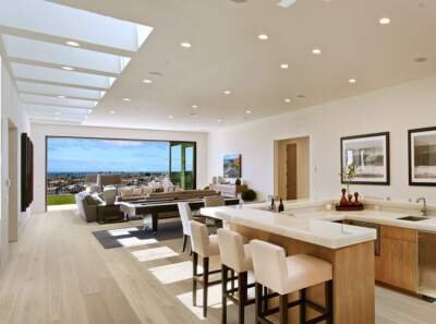 Modern Craftsman Coronado