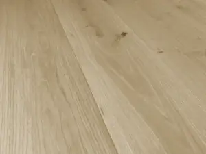 Costa European Oak Manny