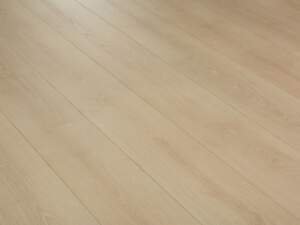 Lyra WPL4 Oak Verse Laminate Flooring