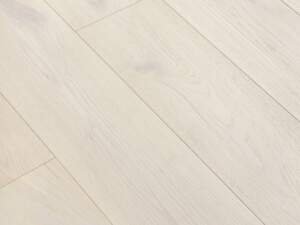 ALLORA EUROPEAN OAK LUNA 7