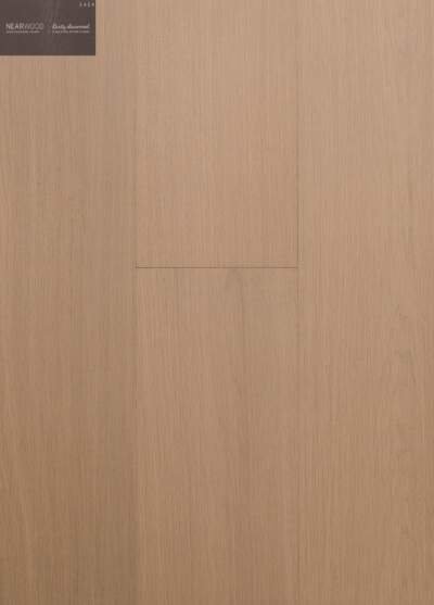 Selene White Oak Nearwood Black Collection
