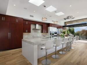 Bravada Hardwood Oxbow Contempo Collection