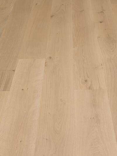 Misty White Oak Katsura Royal Collection